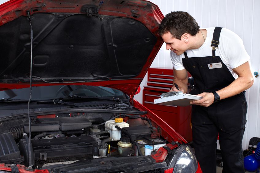 Qualities to Look for in a Reliable Ford Auto Shop in Surprise, AZ